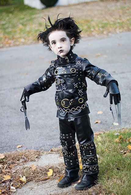 Bilderesultat for funny halloween costumes kids